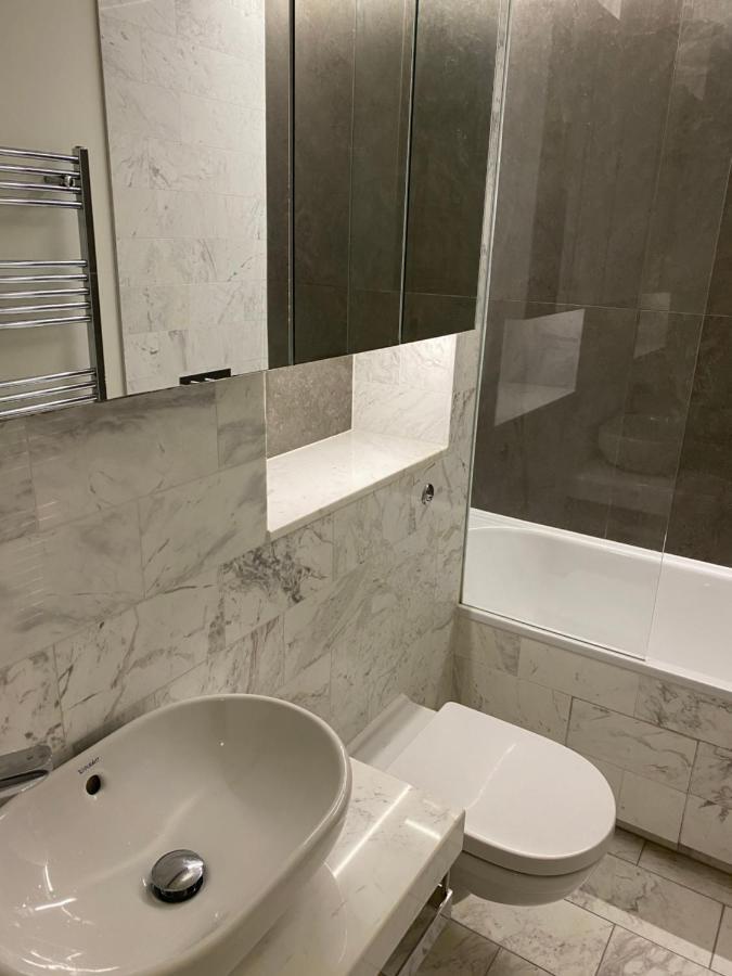 Luxury Canary Wharf One Bedroom Apartment In The Heart Of Londyn Zewnętrze zdjęcie